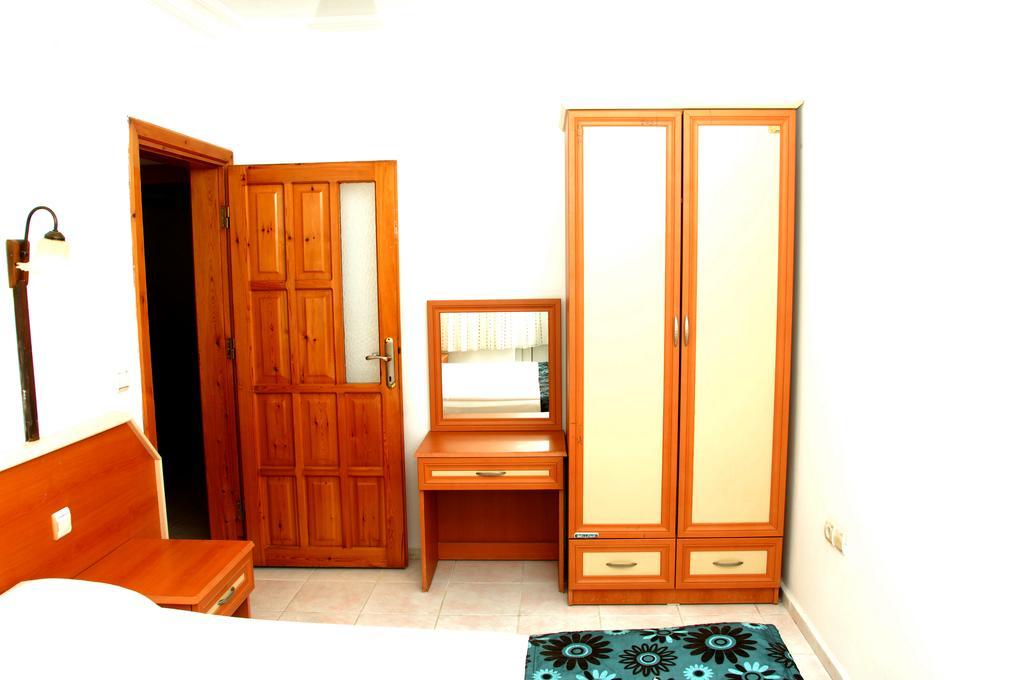 Side Orientt Apartments Luaran gambar