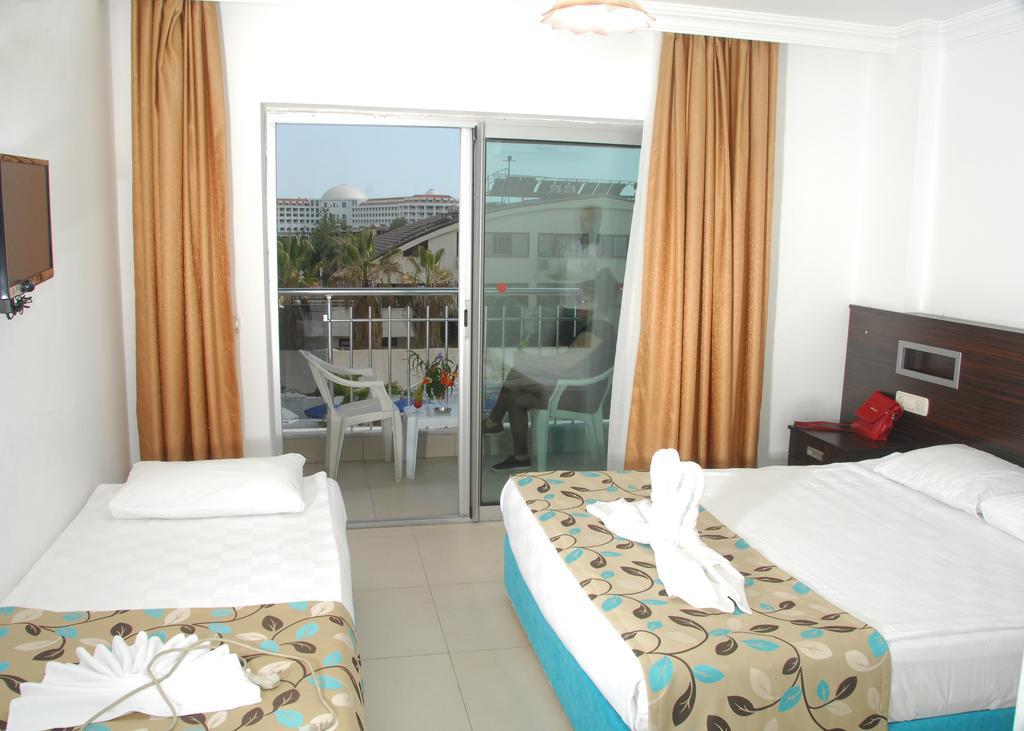 Side Orientt Apartments Luaran gambar